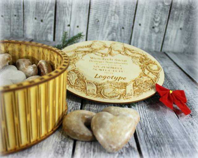 pudelko-na-ciastka-drewniane.JPG