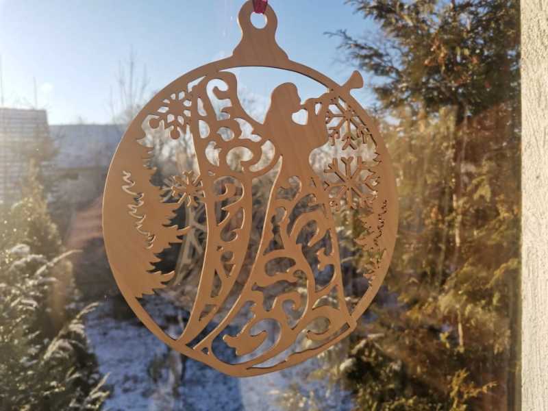 Ozdoba na okno (1).jpg